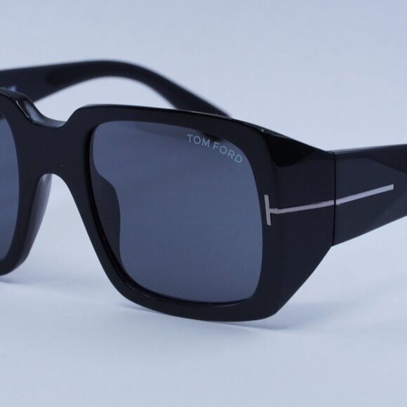 Tom Ford Ryder-02 FT1035-N 01A Sunglasses Black Square Frame, Smoke Lenses - Picture 3 of 12